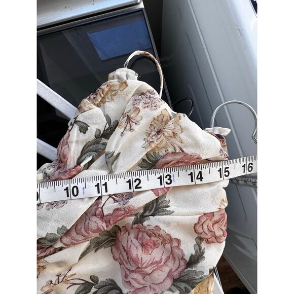 Vici Blush Floral Midi Dress - Picture 8 of 9